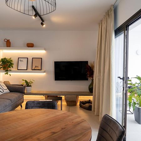 Apt The V Home 卡门港 外观 照片
